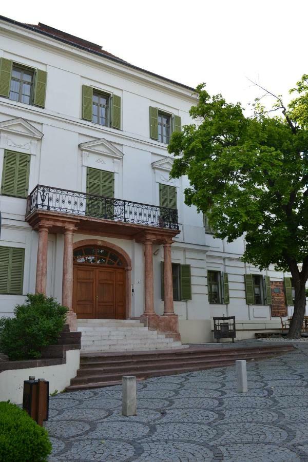 Millennium Suite Balatonfüred Eksteriør bilde